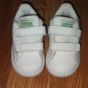 adidas Kids White Sneakers wilth Velcro Closure